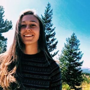 Meet your Posher, Elisa